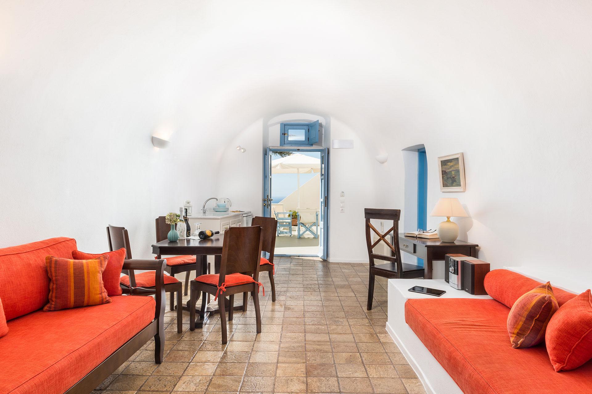 Pantelia Suites Firá Buitenkant foto